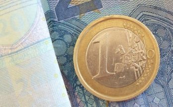 Χαρίζονται χρέη από την εφορία