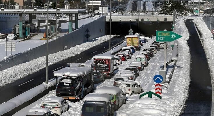 Μηνήσεις κατά τις Αττικής οδού