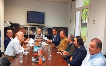 Μνημόνια Συνεργασίας με ΔΙΠΑΕ και ΣΕΒΙΠΕΘ υπέγραψε ο Δήμαρχος Γιάννης Ιωαννίδης
