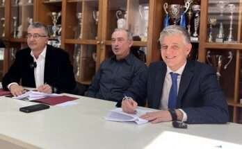 antiperiferia-thessalonikis-programma-gia-podosfairistes