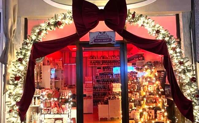 to-eortastiko-orario-ton-katastimaton