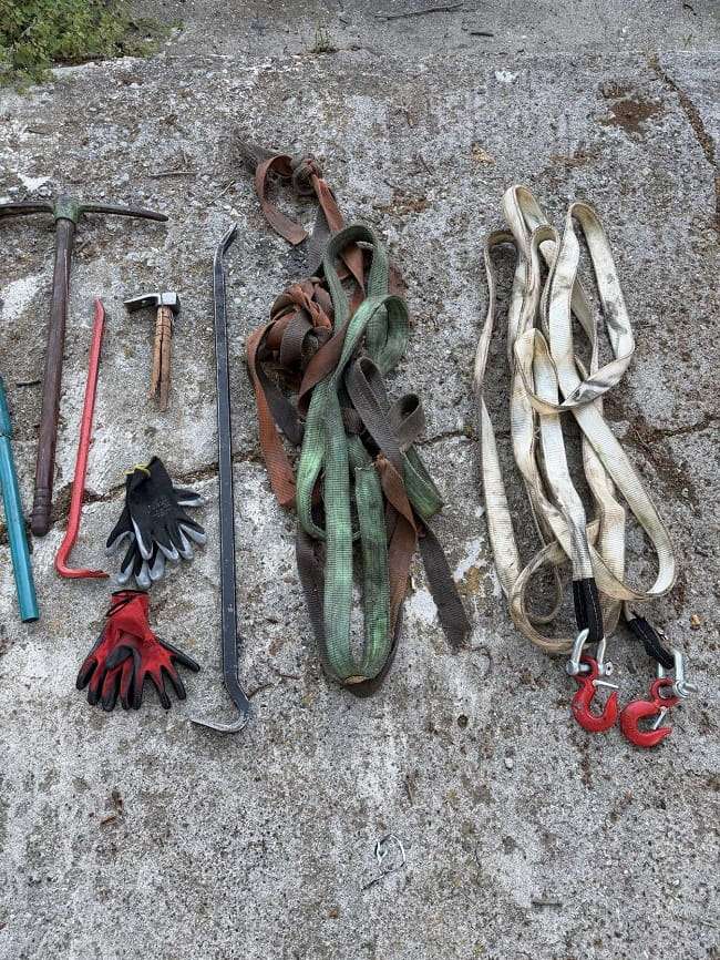 kleftes-metasximatiston