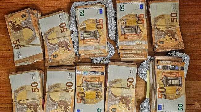 synelithi-me-1.15-ekat-euro-sto-portmpakgaz