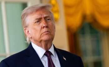 trump-o-polemos-sxedon-teleiose