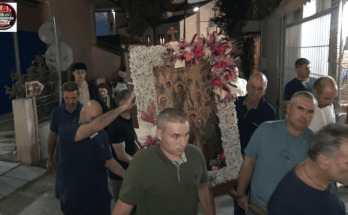 i-perifora-tis-eikonas-tis-panagias-stin-xalastra